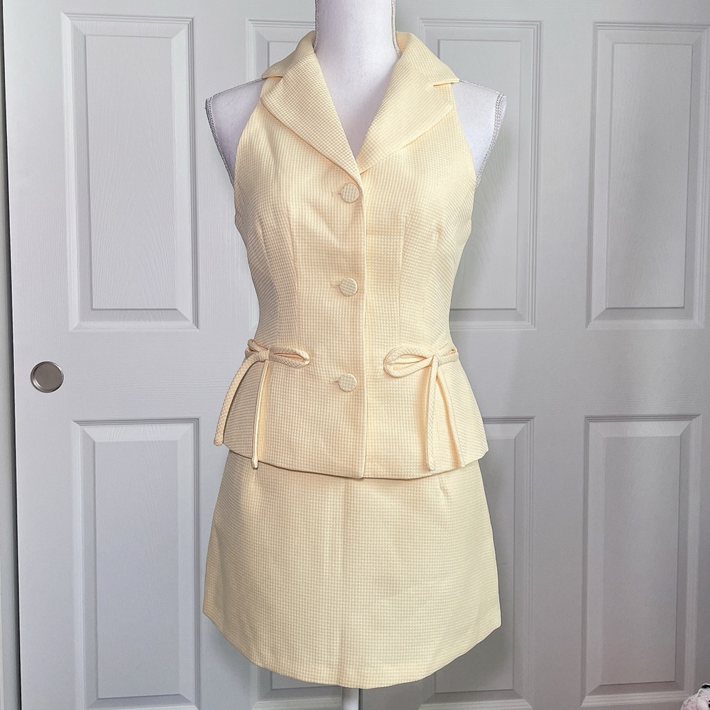 Pastel yellow ribbon vest and skirt set